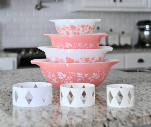 Set of 3 Pyrex Mixing Cinderella Bowl Display Stands